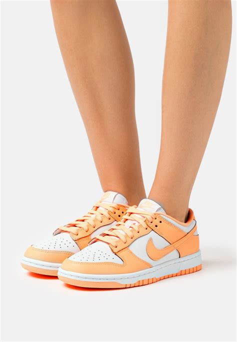 nike donkergroen dames|sneakers nike dames zalando.